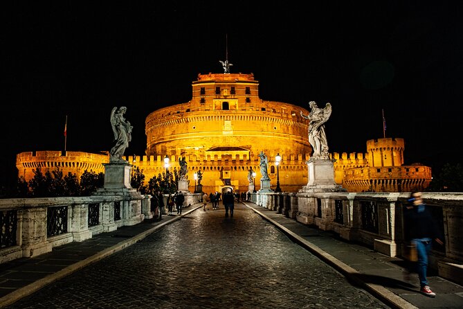 Haunted Rome Ghost Tour - The Original - Starting Point by the Tiber: Getting Your Bearings Fast