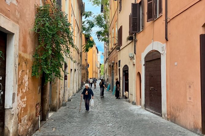 Highlights of Jewish Ghetto and Trastevere Walking Tour - Trastevere streets: where the story keeps living after the history ends