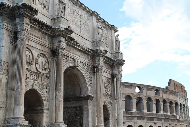 Highlights of Rome: Golf Cart Tour with Artisanal Gelato Tasting - Why a seven-person golf cart tour beats walking Rome