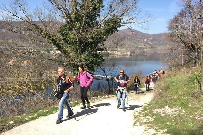 Hike Lake Castle and Good Food! - The Guide Factor: Stories, Legends, and Real Local Perspective