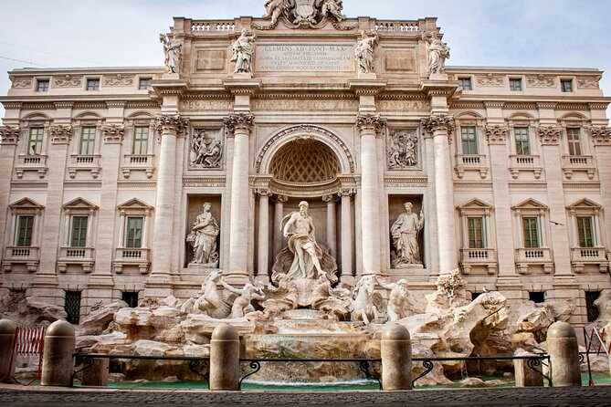Historical Walking Tour in Rome City Center with Hidden Gems - Chiesa di Sant’Ignazio di Loyola: optical illusions you can actually see