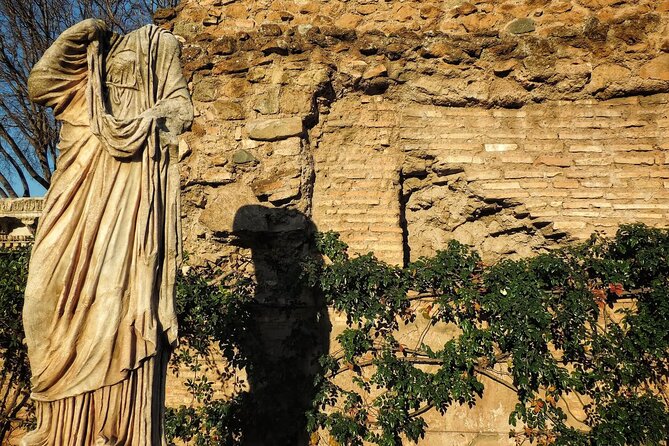 Houses of Augustus and Livia Private Tour with Roman Forum and Palatine Hill - Private Tour Value: Tickets, Headsets, and Guides Who Talk Back