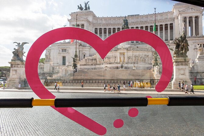 I Love Rome : Hop on Hop off Open Bus Tour - On-board rules that actually matter: dogs and small details