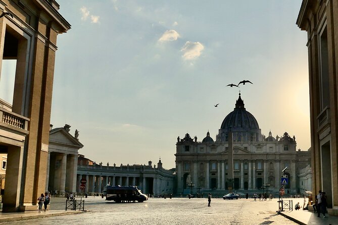 In-depth Guided Tour of St. Peter's Basilica & Square - Underground grottoes and touching the ancient basilica walls
