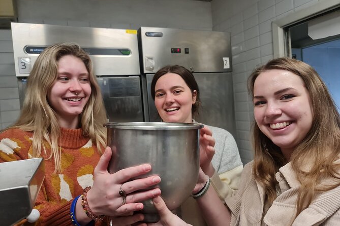 Italian Gelato Making Experience in Rome - What you actually do in 90 minutes (mixing to decoration)