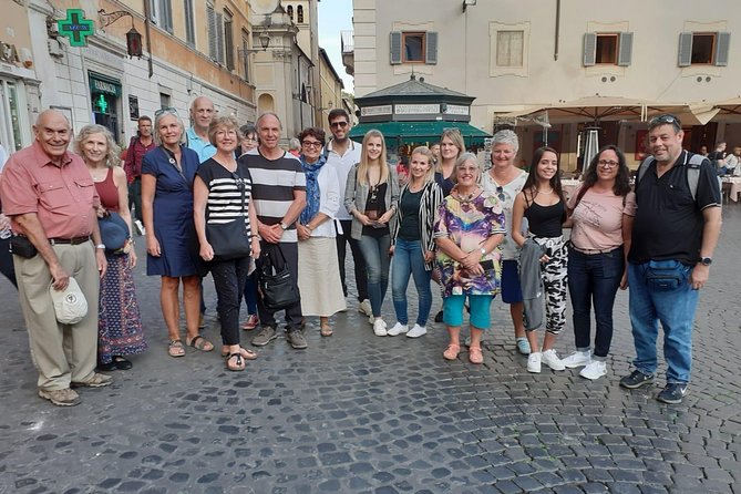 Jewish Ghetto and Trastevere Tour Rome - Stop 3: Piazza Farnese for a Classic Rome Viewpoint