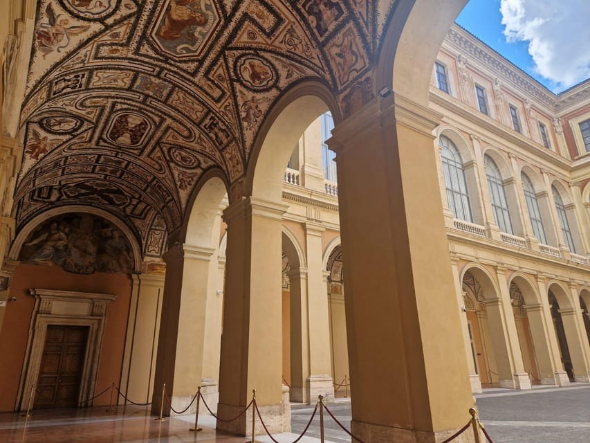 Lateran Palace Entry Ticket with Audio Guide - The audio guide plan: how it works in real life