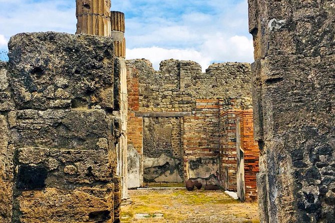 Naples & Pompeii Day Tour from Rome: Pompeii Ticket & City Visit - Price and value: is $89.75 a smart buy?