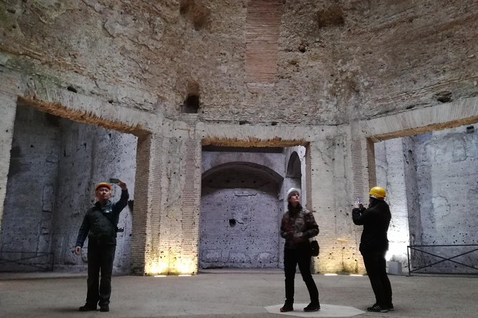 Nero's Golden Palace: with Colosseum - Nero’s Golden Palace (Domus Aurea): VR + archaeologist guidance