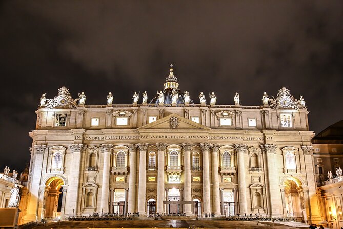 Night Tour of Rome with Local Pizza Dinner and Gelato Experience - Trevi Fountain: when it’s pretty, just don’t over-plan it