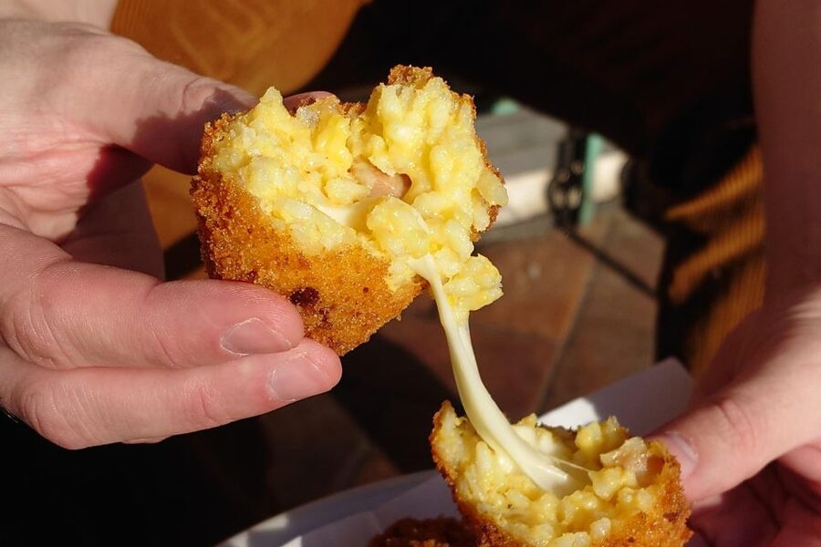 No Diet Club - Unique local Food Tour in Rome! (Trastevere) - A Guide-Driven Day: Humor, Context, and Names You’ll Hear