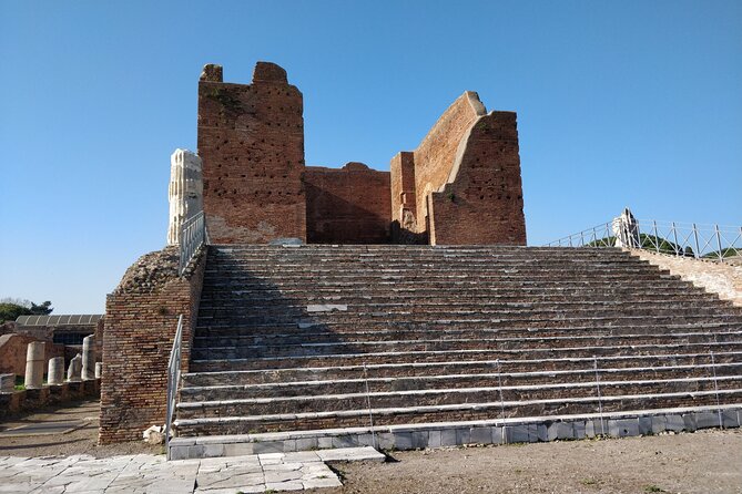 Ostia Antica Archaeological Park with Italian Gelato - Stop 2: The Borghetto medieval village and Giulio II castle courtyard