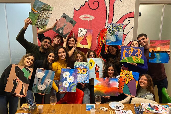 Paint & Wine Experience in Piazza Navona - The Group Size Angle: Why Up to 18 People Feels Right
