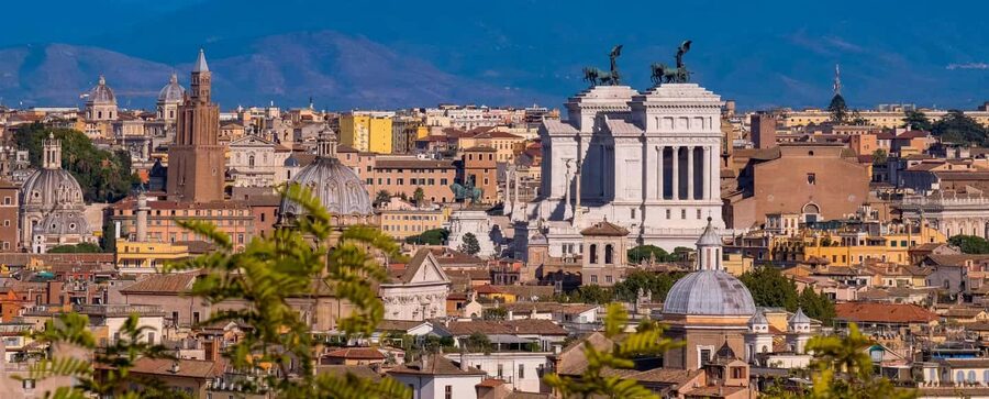 Panoramic Tour of Rome with Top E-Bike - The “Gliding” Advantage of a New Cannondale E-Bike