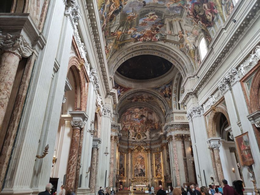 Pantheon and Saint Ignatius church guided tour - St. Ignatius of Loyola: Baroque drama, art techniques, and an anamorphism moment