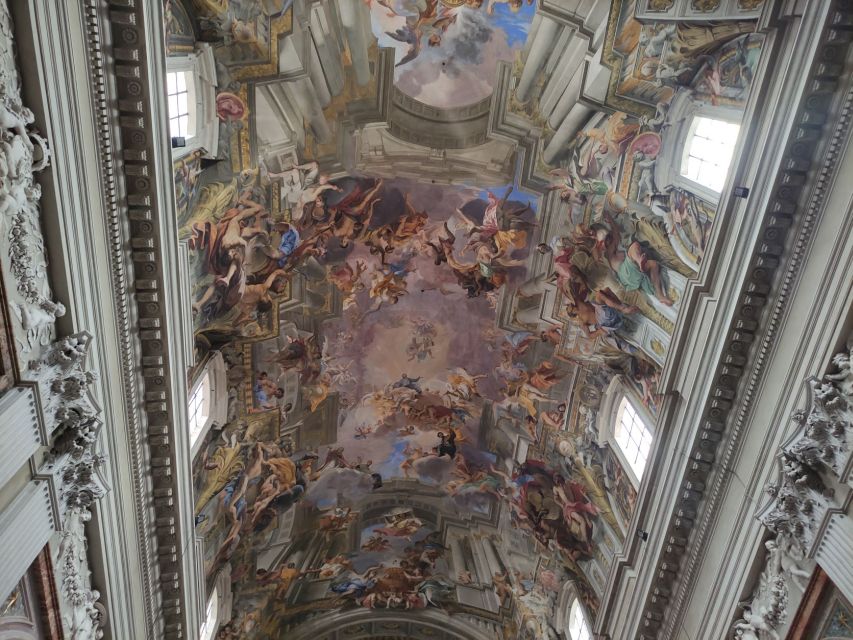 Pantheon and Saint Ignatius church guided tour - Dress code and ID rules: the small things that can stop a big visit