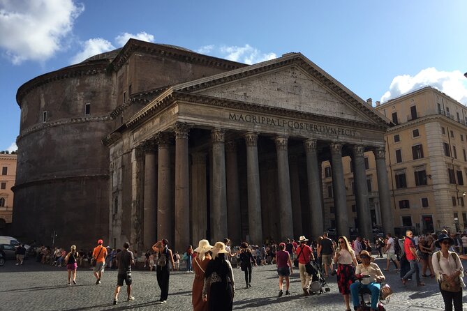 Pantheon Guided Tour: Rome's Ancient Temple with Express Option - Add the nearby squares and churches for fast Roman context