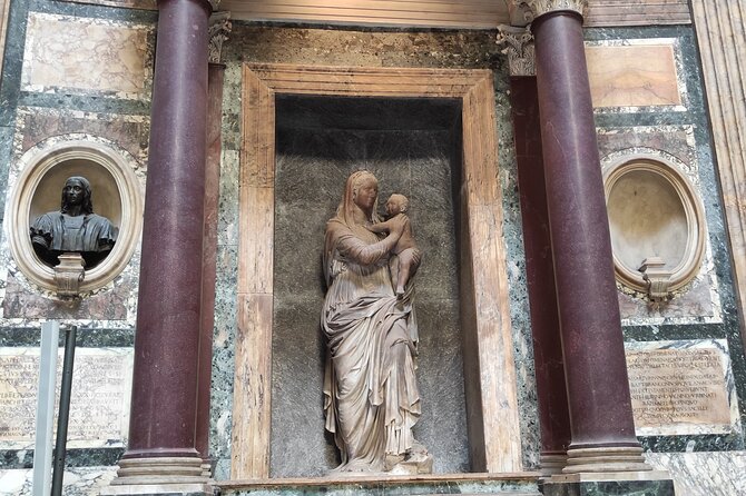 Pantheon: Semi-private Guided Tour with Entry Ticket - Hearing the guide: headsets for groups of 6+