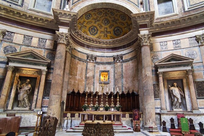 Pantheon: Semi-private Guided Tour with Entry Ticket - Semi-private group size: the sweet spot for personal attention