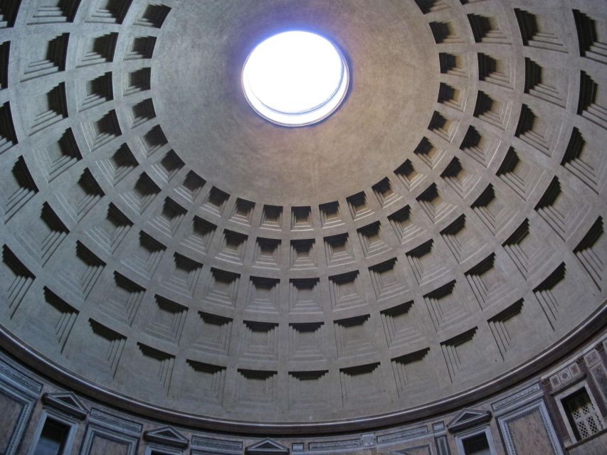 Pantheon Skip-the-Line Priority Ticket with Pantheon E-Book - The entry process: start at the Pantheon and confirm your tickets