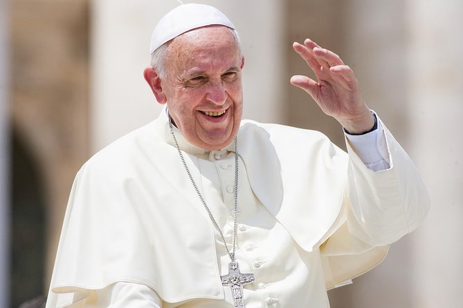 Papal Audience with Pope Leo XIV and Expert Local Guide - Tickets that are free: what the reservation service solves