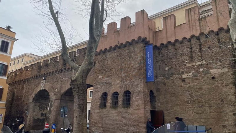 Passetto di Borgo:Vatican’s Hidden Path & Castel Sant'Angelo - Walking the Passetto di Borgo: What It Feels Like On Location
