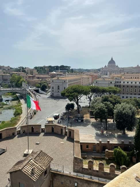 Passetto di Borgo:Vatican’s Hidden Path & Castel Sant'Angelo - How the Experience Works: Host Support, Then Independent Time
