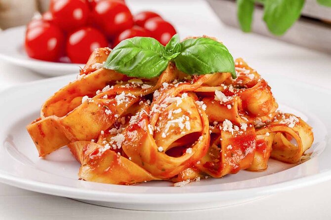 Pasta Cooking Class in Rome - Fettuccine Class in Piazza Navona - The Meal Part: Bruschetta, Drinks, and Eating With Real Time to Taste