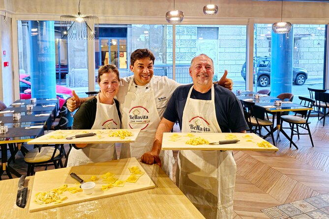 Pasta Fettuccine, Ravioli and Tiramisu MasterClass - The Drinks and the Pace: Prosecco, Wine or Soft Drink, and a 3-Hour Plan