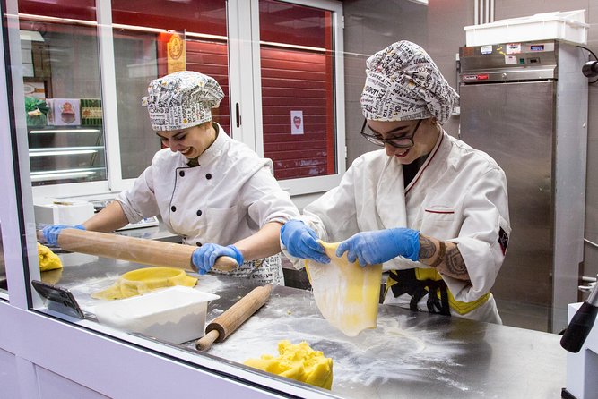 Pasta, Pizza & Gelato Food Tour in the Heart of Ancient Rome - Stop-by-stop: how each tasting earns its place