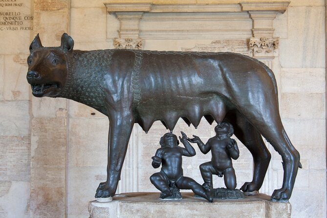 Percy Jackson Tour for Kids at the Capitoline Museums of Rome with Special Guide - A guide who keeps kids moving: tools, pacing, and questions