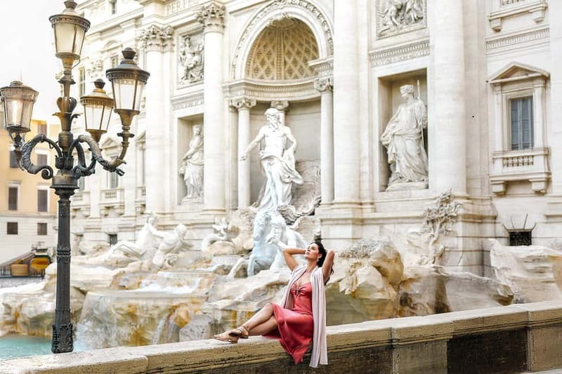 Photoshoot in Rome for couples - Practical Tips: shoes, bags, weather, and crowd-proof posing