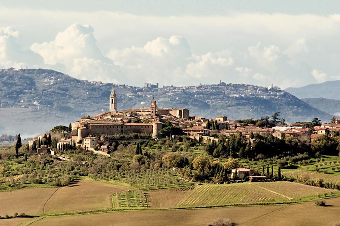 Pienza and Montepulciano by Tuscan Hills from Rome Private Tour - The guide factor: what you gain beyond just the car