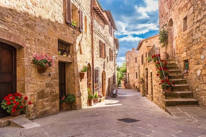 Pienza and Montepulciano by Tuscan Hills from Rome Private Tour - Who should book this tour (and who might choose differently)