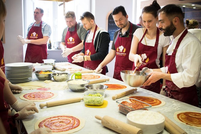 Pizza and Gelato Making Class in the Heart of Rome - Key things you’ll notice right away