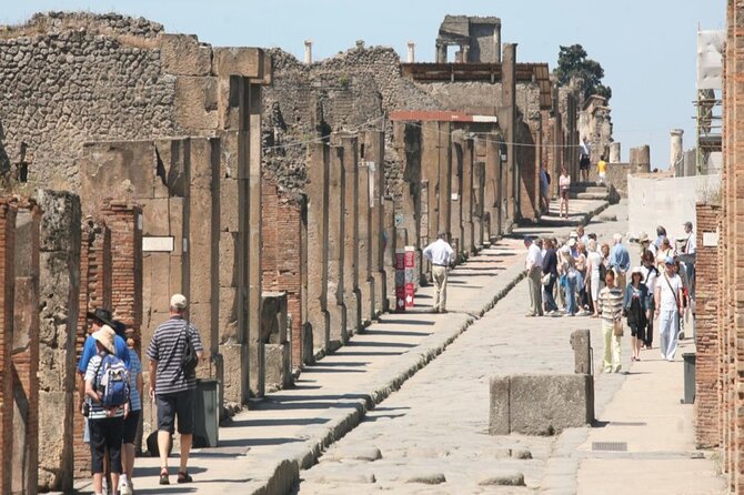 Pompeii and Naples from Rome: Small Group Day Tour with Lunch - The Van, the Timing, and Why Logistics Actually Matter