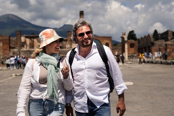 Pompeii Express Day Trip: High-Speed Train from Rome - Naples transfer: the short coach ride that saves your energy