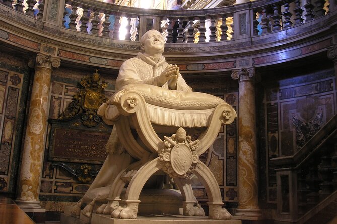 Pope Francis Tomb and Papal Basilicas Tour - San Giovanni in Laterano: the papal throne and the Holy Stairs (Scala Santa)