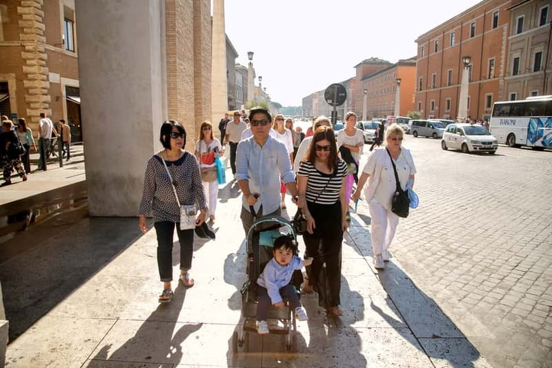 Pope Leo XIV Audience Tour with Local Guide - Dress code and timing: how to protect your reservation