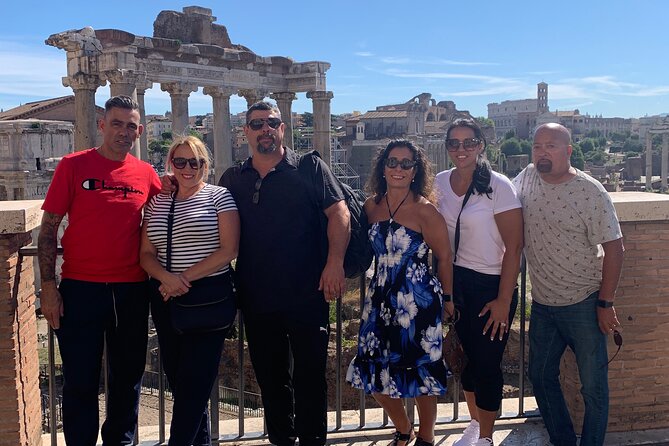 Private city tour in Rome with driver-guide - Getting picked up and moving without Rome stress