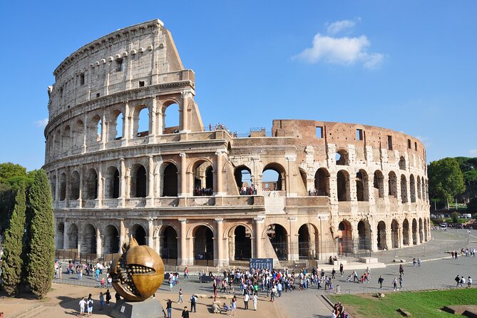 Private Colosseum Roman, Forum and Palatine Hill Tour - Roman Forum Core: Temples, the Center of the City, and Julius Caesar