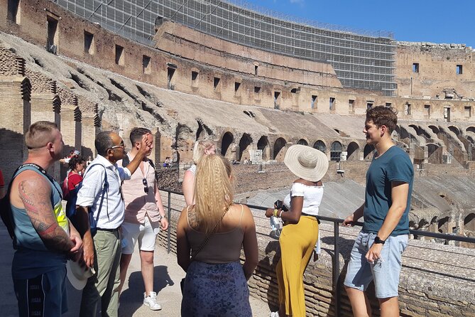 Private Colosseum Tour with Roman Forum & Palatine Hill - Palatine Hill energy: use your setup time wisely