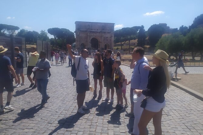 Private Colosseum Tour with Roman Forum & Palatine Hill - Meeting at the Arch of Constantine: the spot and the rules