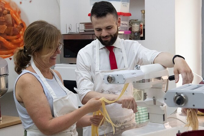 Private Cooking Classes in Rome! - Welcome Prosecco, Snacks, and the Chef’s Rules of the Kitchen