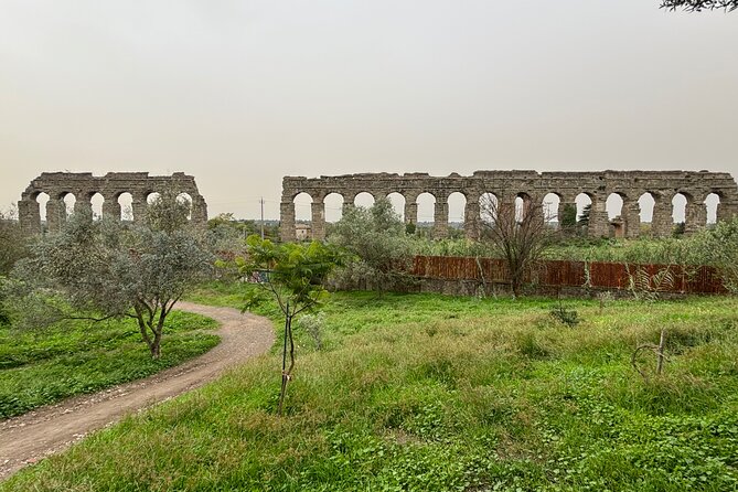 Private E-bike tour of Appian way, Aqueduct & catacombs with food - Caffarella Valley lunch: the payoff for a full history-heavy day