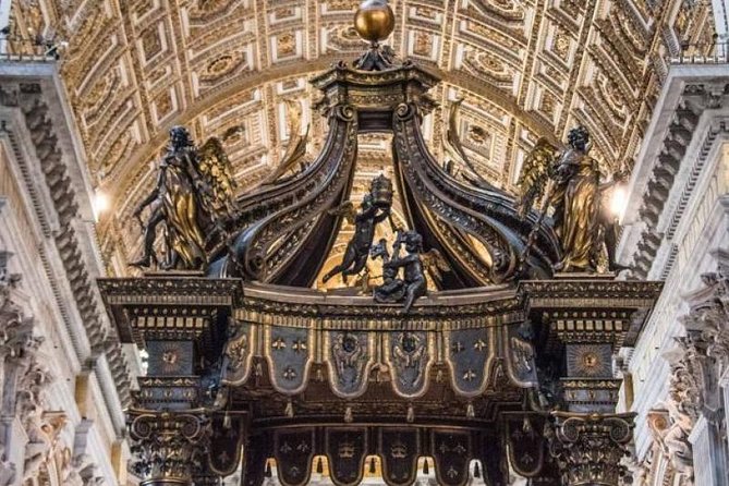 Private Early Morning Sistine Chapel with Vatican Tour - St. Peter’s Basilica: La Pieta and Bernini’s Baldacchino, not just selfies