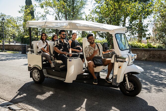Private Electric Tuktuk Tour of Rome with Prosecco and Pickup - Colosseum Outside Only: The Classic Moment Without the Entrance Hassle