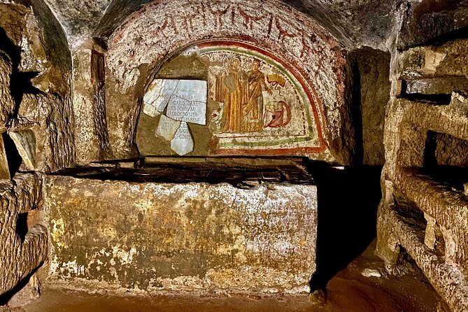 Private Express Tour of Roman Catacombs with Transfer - The Appian Way transfer: a brief taste of Via Appia Antica