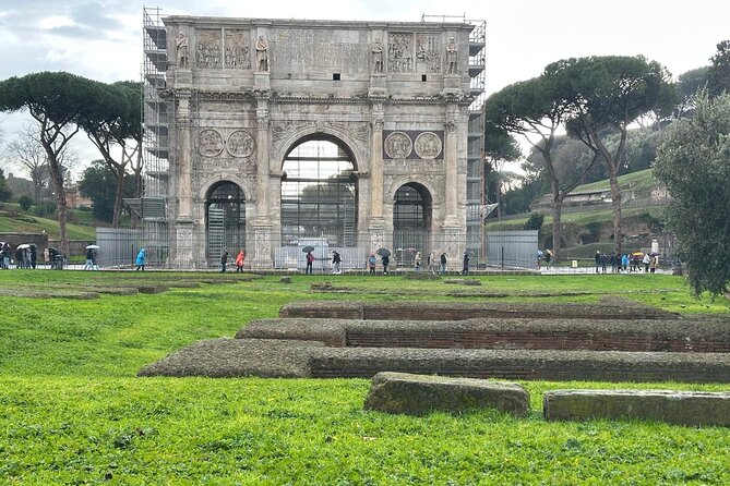 Private Full Guided Tour of Colosseum Roman Forum & Palatine Hill - Why the private format feels different (and better)