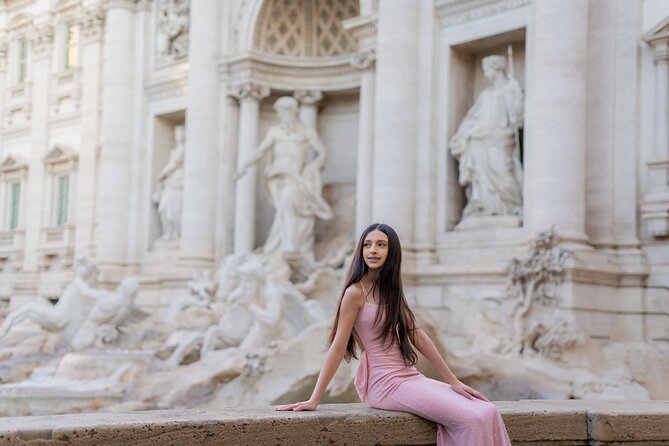 Private Photoshoot at the Trevi Fountain - Upgrading to Pantheon, Roman Forum, and the Colosseum (If You Want More Than One Stop)